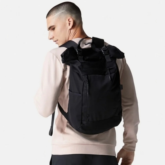 Fabletics Backpack NEW - Picture 2 of 16